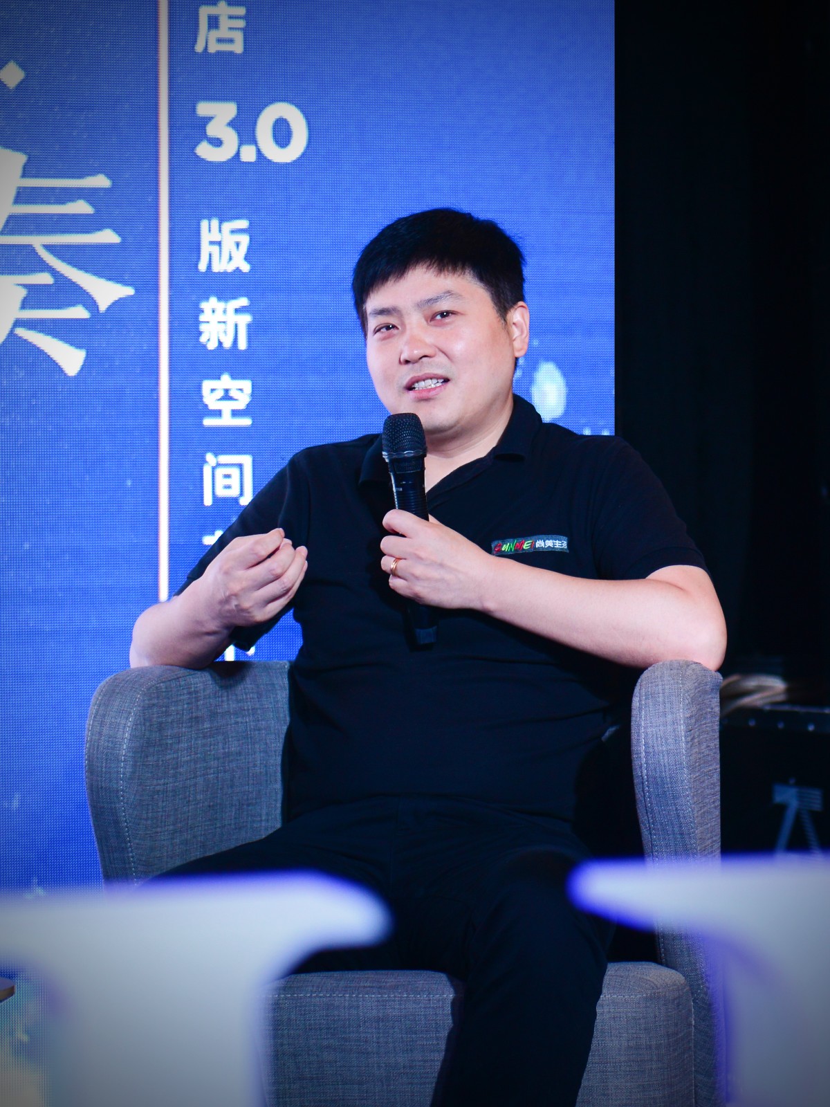 22115257zm70_meitu_1.jpg